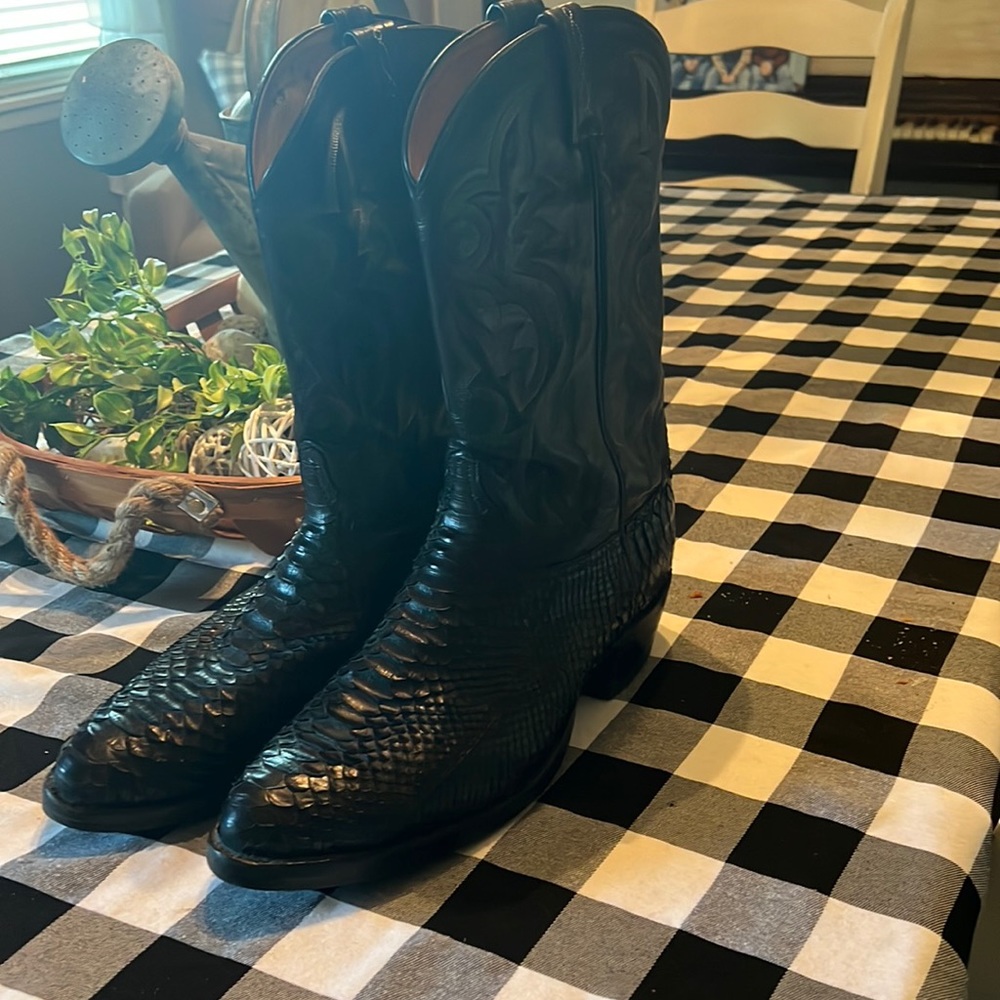 Tony lama  mens boots 14